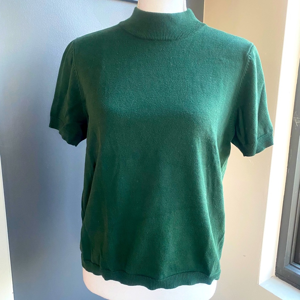 VTG Allison Daley Green Short Sleeve Turtleneck